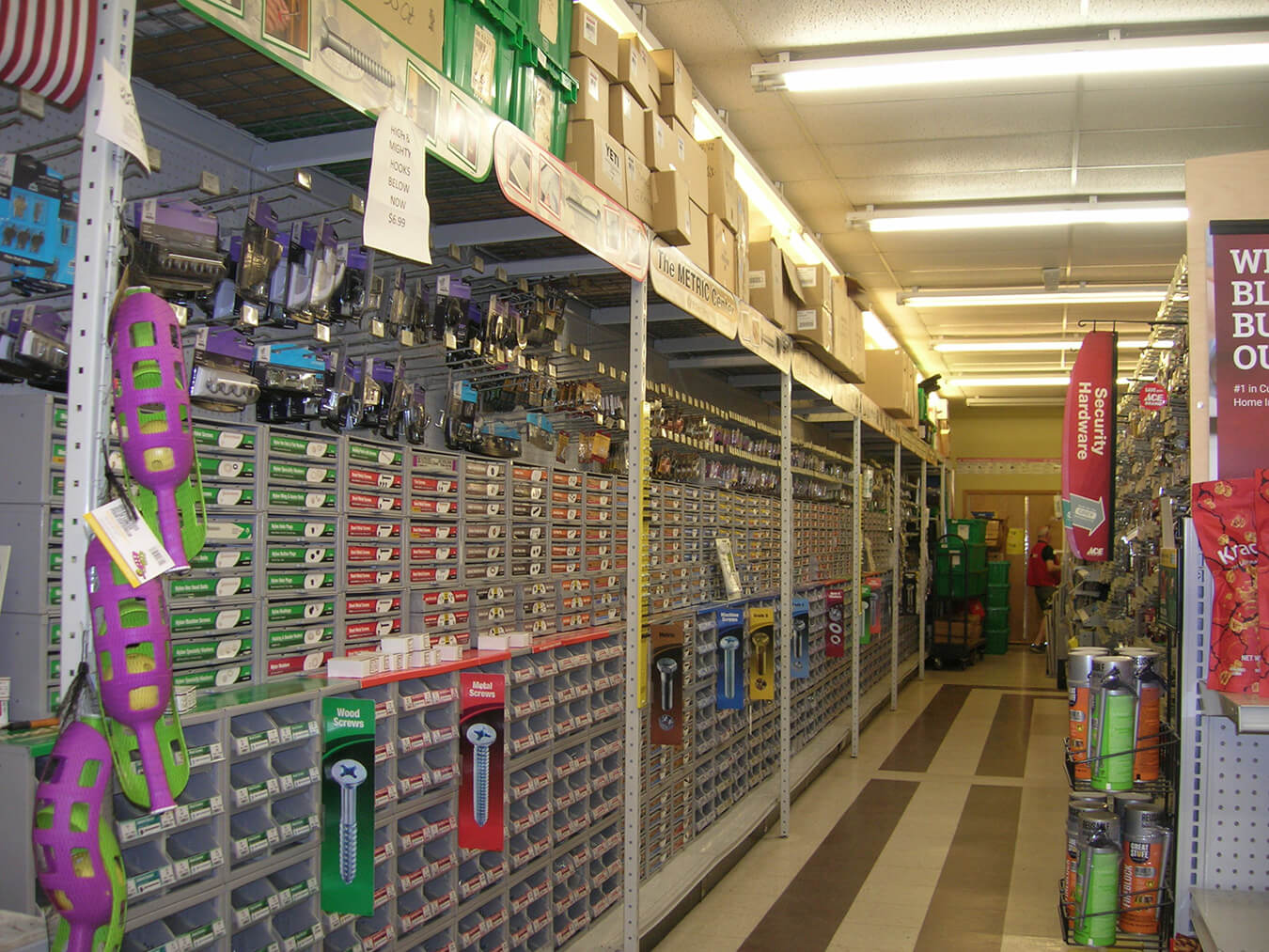 Hardware - Photo 1
